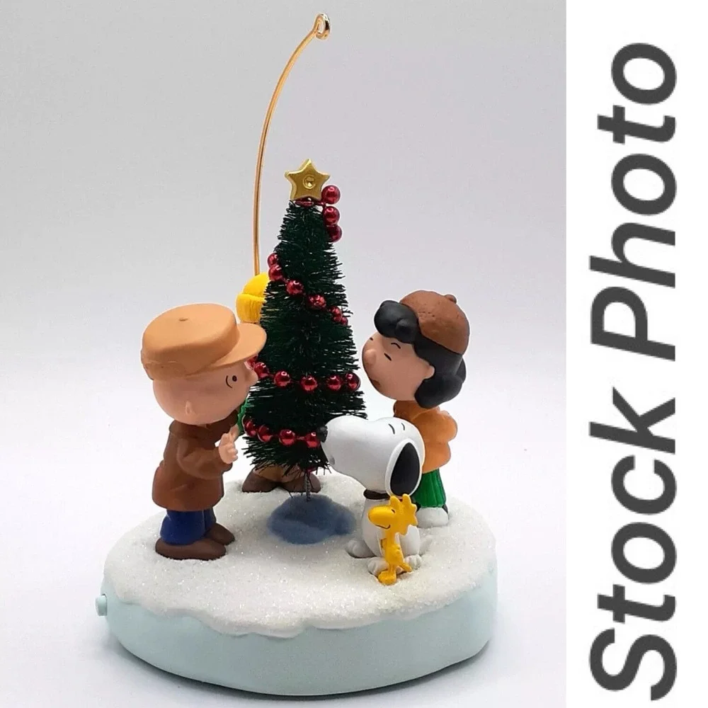 Hallmark 2003 Peanuts, Charlie Brown Christmas The Amazing Little‎ Tree Ornament